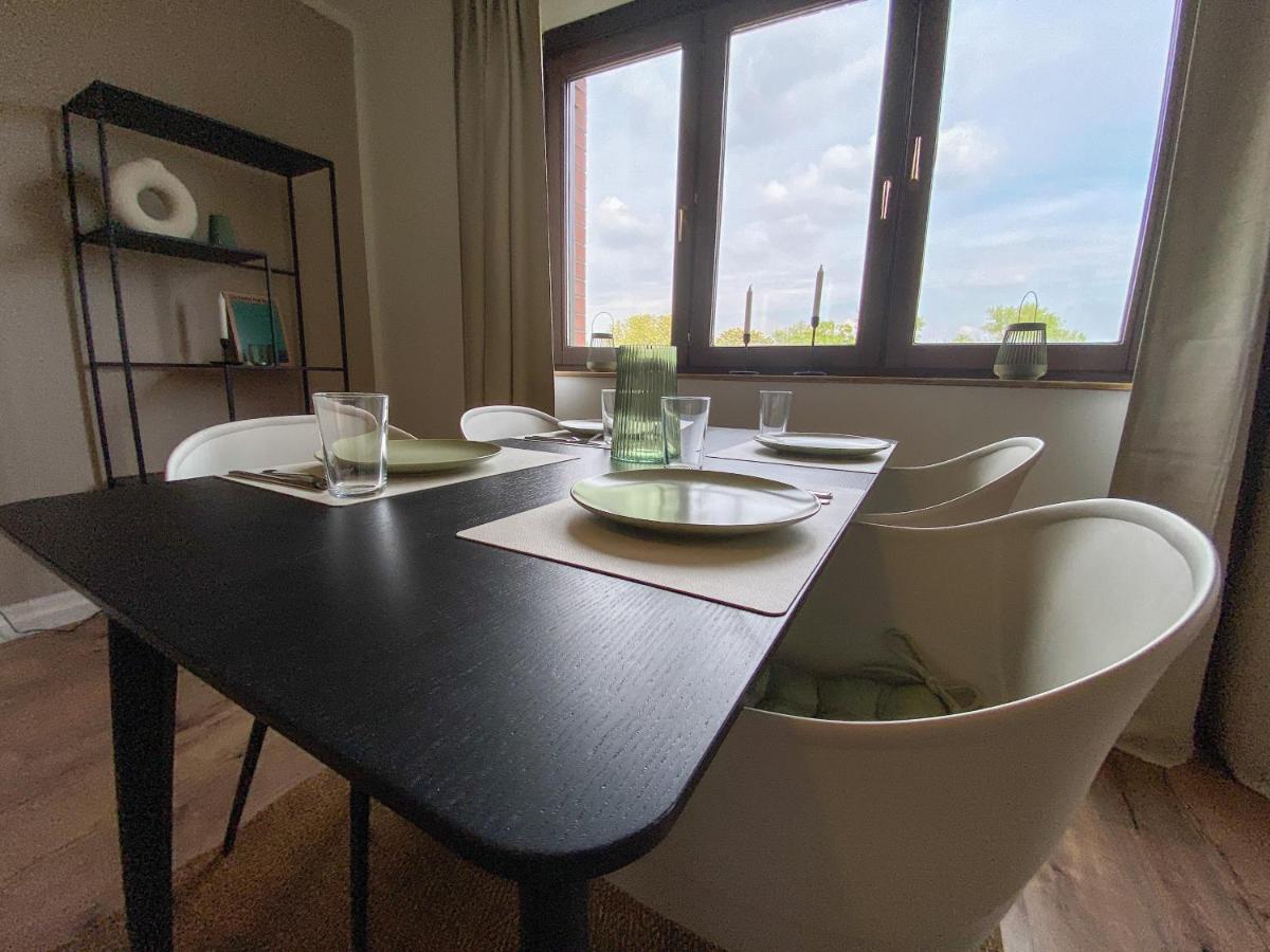 Schoene Wohnung Mit Rheinblick/Duesseldorf/Neuss/Messe 外观 照片
