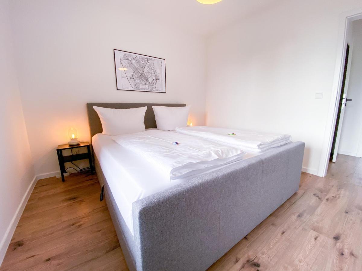 Schoene Wohnung Mit Rheinblick/Duesseldorf/Neuss/Messe 外观 照片